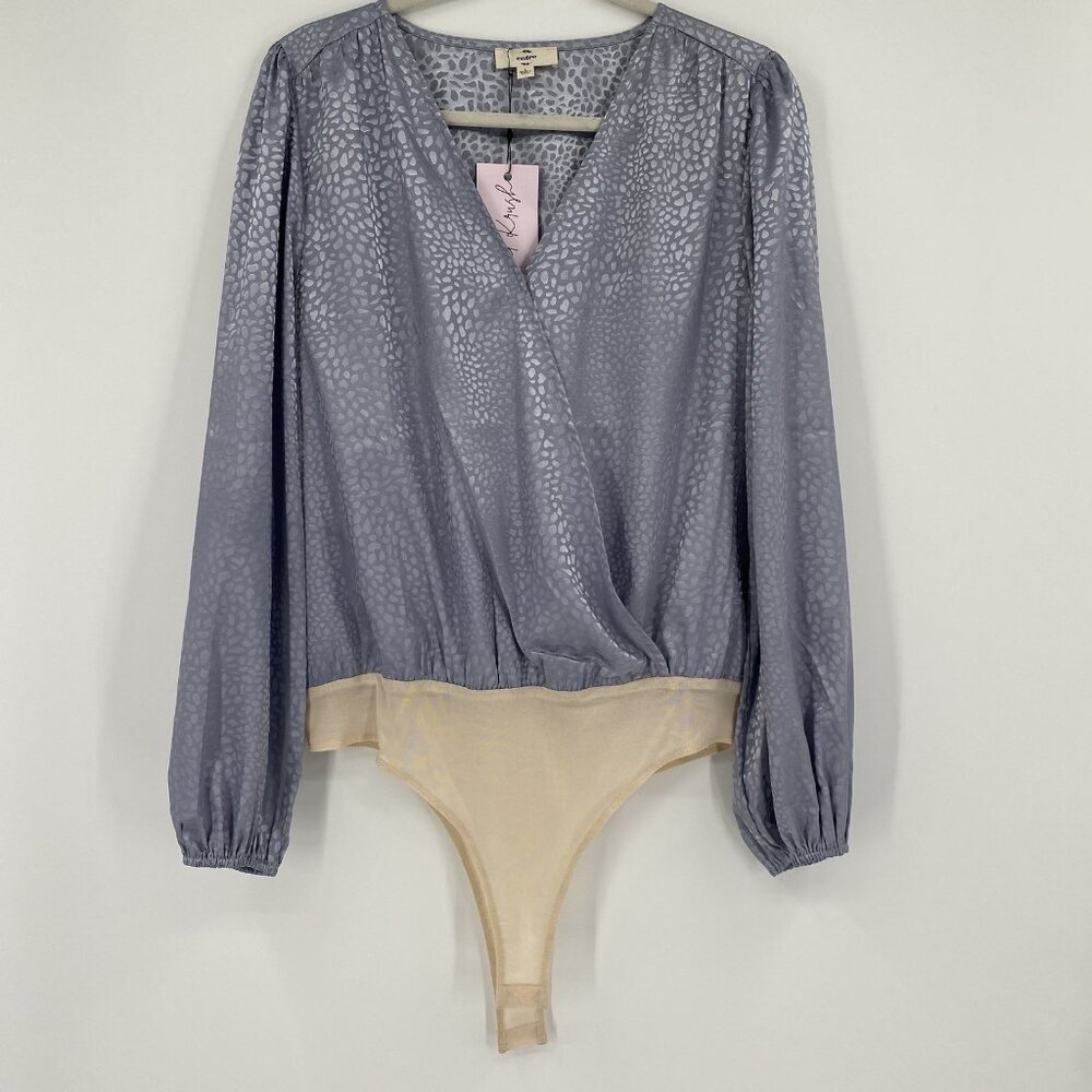 Entro Bodysuit Womens Large Animal Print Long Sleeve Faux Wrap Silver Gray Boho